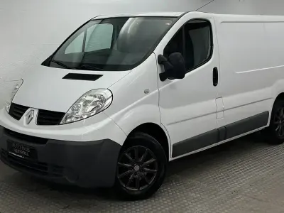 Gebraucht Renault Trafic 90 PS (66 kW) 2012 Weiß Van / Kleinbus