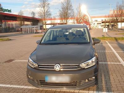 gebraucht VW Touran 2.0 TDI SCR Highline Highline