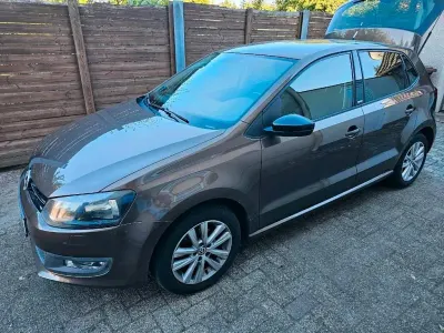 Gebraucht VW Polo Style 95 PS (69 kW) 2011 Braun Kleinwagen