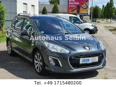 Gebraucht Peugeot 308 SW Allure 111 PS (81 kW) 2013 Grau Kombi