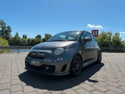 Gebraucht Abarth 500 140 PS (102 kW) 2015 Grau Kleinwagen
