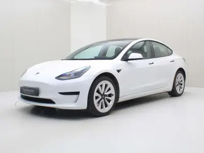 Occasion Tesla Model 3 Standard Range 225 kW (306 PK) 2022 Wit Sedan