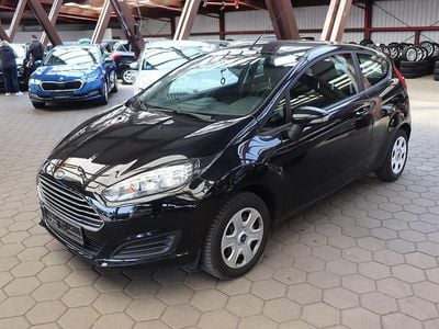 Usata Ford Fiesta Trend 60 CV (44 kW) 2015 Nero Utilitaria