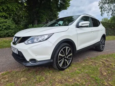 Gebraucht Nissan Qashqai 116 PS (85 kW) 2017 Weiß SUV