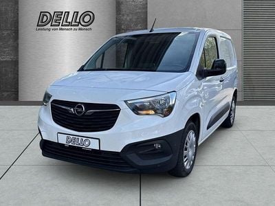 Second-hand Opel Combo Edition 102 CP (75 kW) 2022 Alb Monovolum