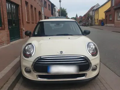 Gebraucht Mini ONE 102 PS (75 kW) 2016 Beige Kleinwagen