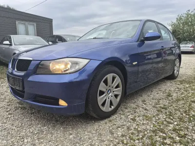 Gebraucht BMW 318 143 PS (105 kW) 2007 Montegoblau metallic Limousine