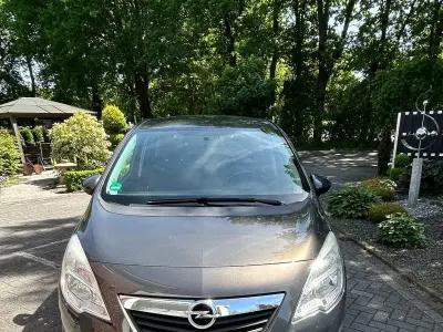 Gebraucht Opel Meriva 95 PS (69 kW) 2013 Grau Van / Kleinbus