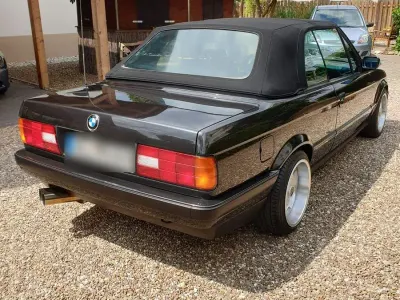 Gebraucht BMW 320 Cabriolet Performance 150 PS (110 kW) 1991 Schwarz Cabrio