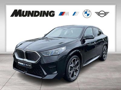 Gebraucht BMW iX2 M Sport 230 kW (313 PS) 2025 Black sapphire SUV