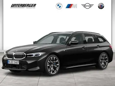 Gebraucht BMW 330 Comfort Edition 286 PS (210 kW) 2026 Saphirschwarz Kombi