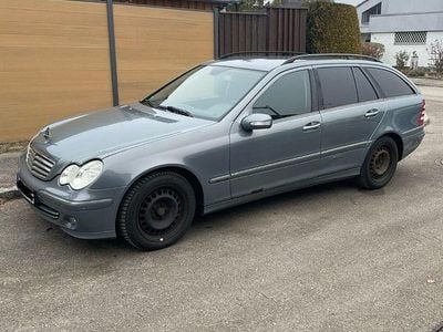 Gebraucht Mercedes C220 Classic 150 PS (110 kW) 2007 Grau Kombi