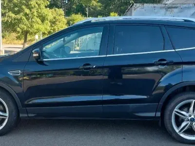 Gebraucht Ford Kuga 170 PS (125 kW) 2014 Schwarz SUV