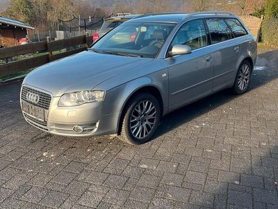 Silber Gebraucht 2007 Audi A4 Kombi | 6.000 € (Teuer)
