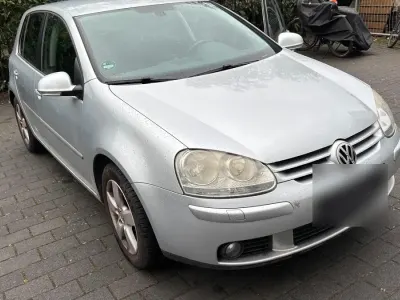Gebraucht VW Golf VI 65 PS (47 kW) 2008 Silber Kleinwagen