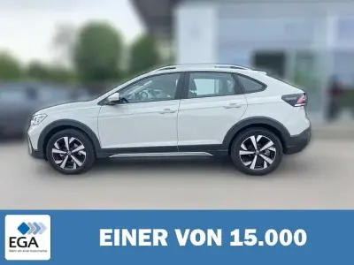 Gebraucht VW Taigo Style 150 PS (110 kW) 2023 Grau SUV