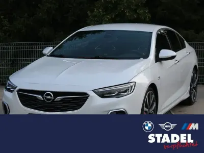 Gebraucht Opel Insignia Sport 209 PS (153 kW) 2018 Weiß Limousine