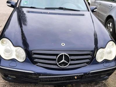 Mercedes C200