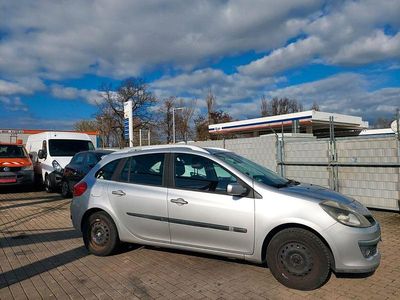 Gebraucht Renault Clio II Dynamique 101 PS (74 kW) 2008 Grau Limousine