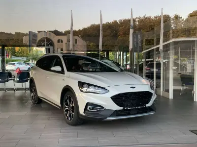 Gebraucht Ford Focus Active X 151 PS (111 kW) 2020 Weiß Kombi