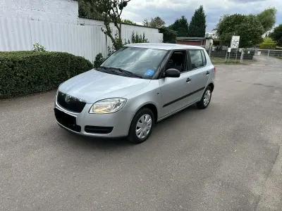 Gebraucht Skoda Fabia 86 PS (63 kW) 2009 Grau Limousine