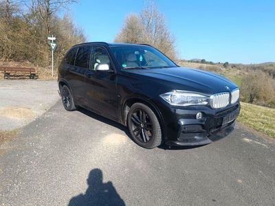 BMW X5 M50