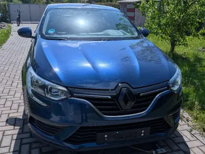 Gebraucht Renault Mégane IV Life 101 PS (74 kW) 2018 Blau Limousine