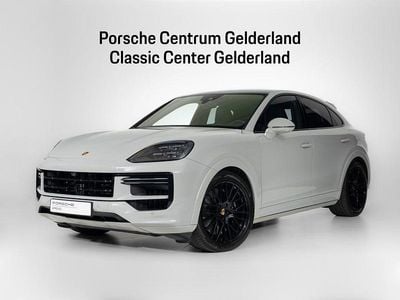 Grau Gebraucht 2024 Porsche Cayenne Turbo E-Hybrid SUV | 179.900 € (Superpreis)