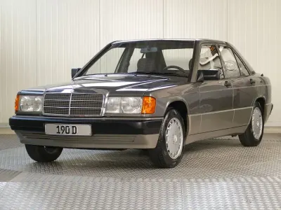 Brugt Mercedes 190 75 HK (55 kW) 1991 Grå Sedan