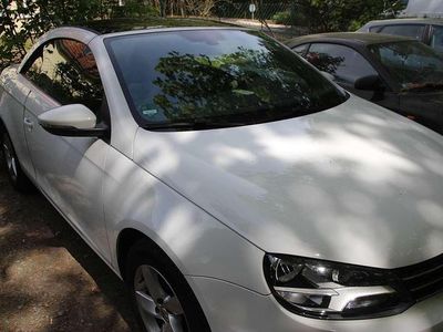 Gebraucht VW Eos 160 PS (117 kW) 2012 Weiß Cabrio