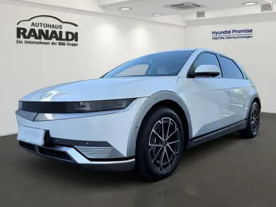 Gebraucht Hyundai Ioniq 160 kW (218 PS) 2022 Sol (weiss Kleinwagen