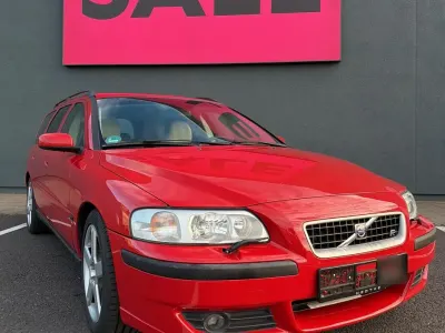Gebraucht Volvo V70 299 PS (219 kW) 2003 Rot Kombi