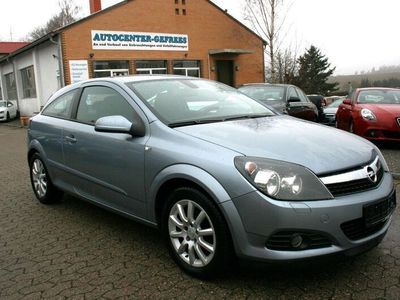 Opel Astra GTC