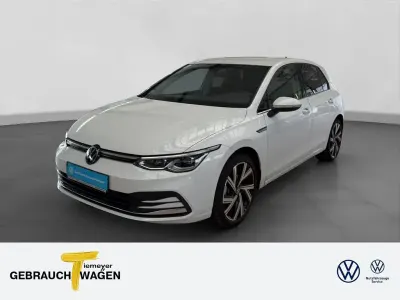 Gebraucht VW Golf VIII Style 131 PS (96 kW) 2025 Weiß Limousine
