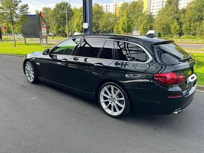 Schwarz Gebraucht 2013 BMW 525 Luxury Line Kombi | 8.900 € (Fairer Preis)