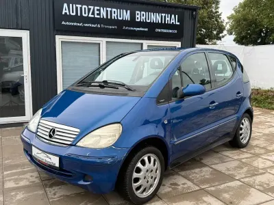 Gebraucht Mercedes A190 Elegance 125 PS (91 kW) 2001 Blau Kleinwagen