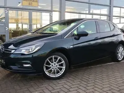 Brugt Opel Astra Dynamic 136 HK (100 kW) 2016 Grøn Sedan