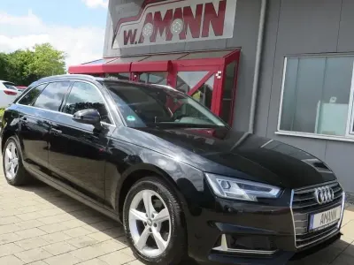 Gebraucht Audi A4 Sport 150 PS (110 kW) 2019 Schwarz Kombi
