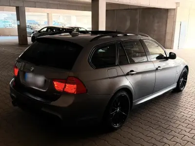 Gebraucht BMW 330 M Sport 245 PS (180 kW) 2009 Grau Kombi