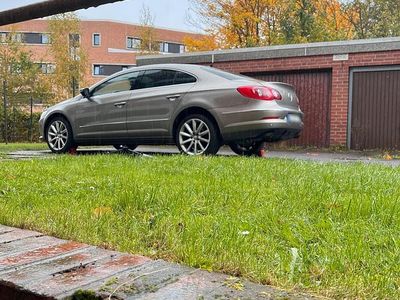 Usata VW Passat 170 CV (125 kW) 2010 Marrone Berlina