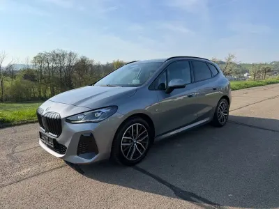 Gebraucht BMW 220 Active Tourer M Sport 156 PS (114 kW) 2022 Grau Van / Kleinbus