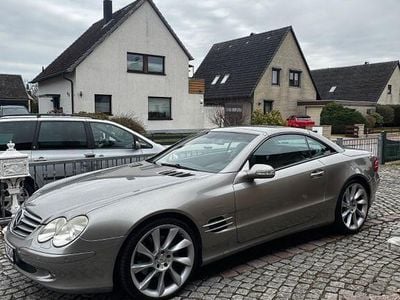 Usata Mercedes SL500 306 CV (225 kW) 2004 Beige Cabrio