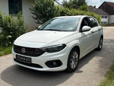 Gebraucht Fiat Tipo 120 PS (88 kW) 2017 Weiß Limousine