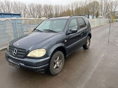 Mercedes ML270