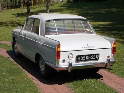 Peugeot 404