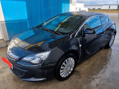Opel Astra GTC