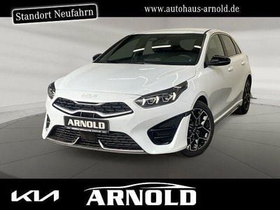 Weiß (carraraweiß) Neu 2025 Kia Ceed GT-Line Kleinwagen | 25.950 € (Superpreis)