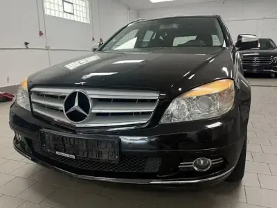 Gebraucht Mercedes C220 Avantgarde 170 PS (125 kW) 2008 Schwarz Kombi