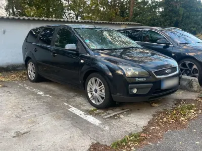 Gebraucht Ford Focus 101 PS (74 kW) 2005 Schwarz Kombi