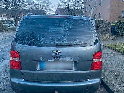 Gebraucht VW Touran 106 PS (77 kW) 2006 Grau Van / Kleinbus